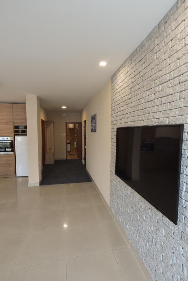 City Center Apartments Pirot Bagian luar foto