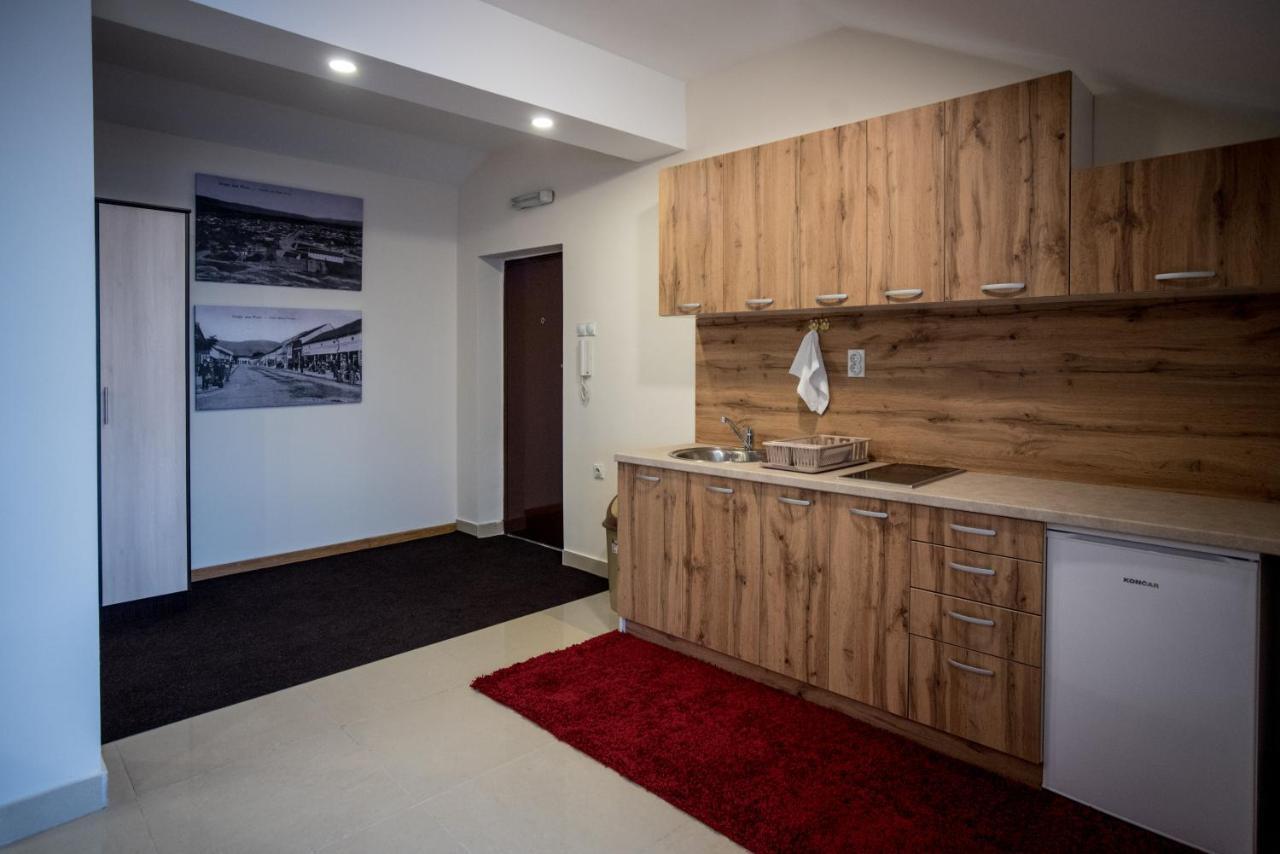 City Center Apartments Pirot Bagian luar foto